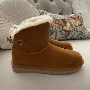 Koolaburra by UGG Remley Mini Boots Chestnut 9 New without Box